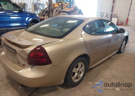2004 Pontiac Grand Prix Gt1 z USA, uszkodzony, nr VIN 2G2WP522X41261443